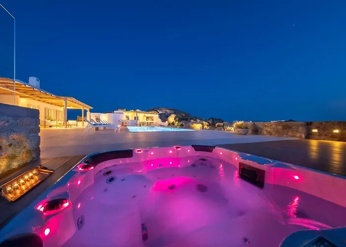 Frederica In Mykonos Super Paradise Beach (Mykonos)